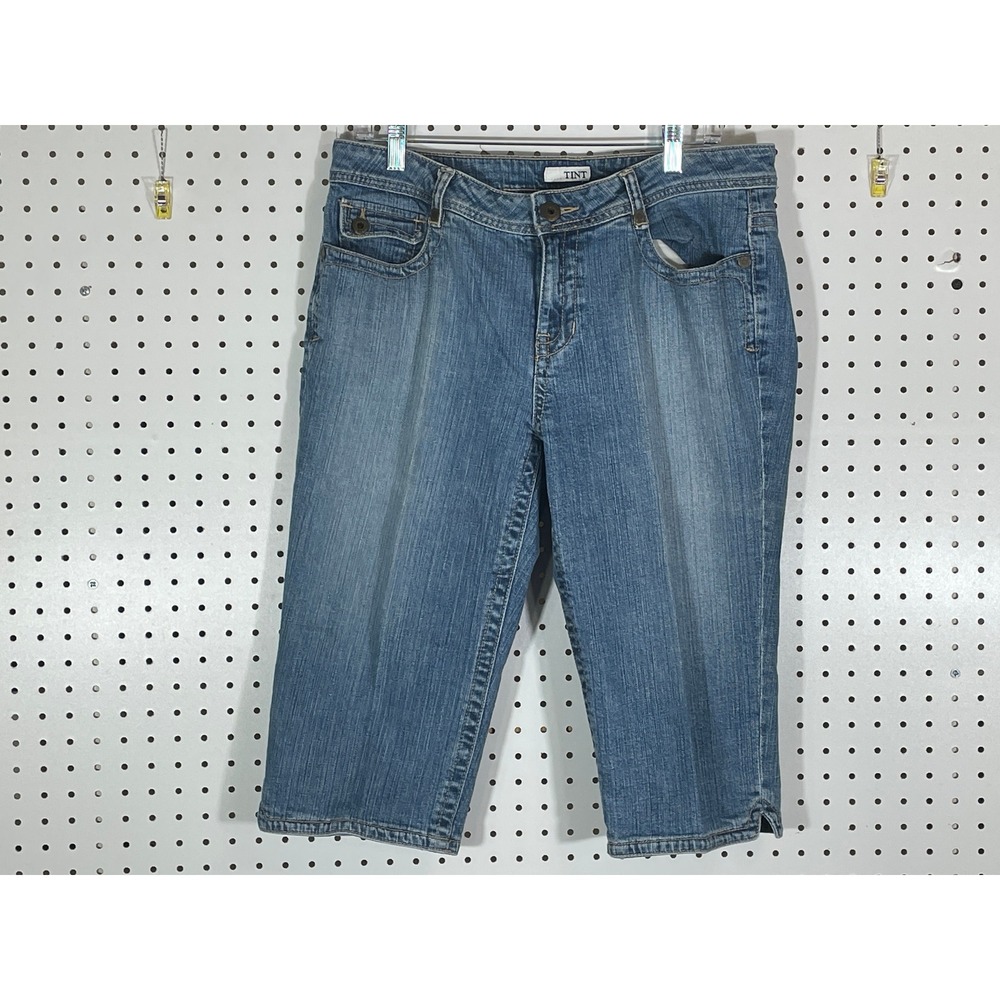 TINT Women Medium Wash Denim Capri Jeans Size 12 Blue Cropped Stretch Pants